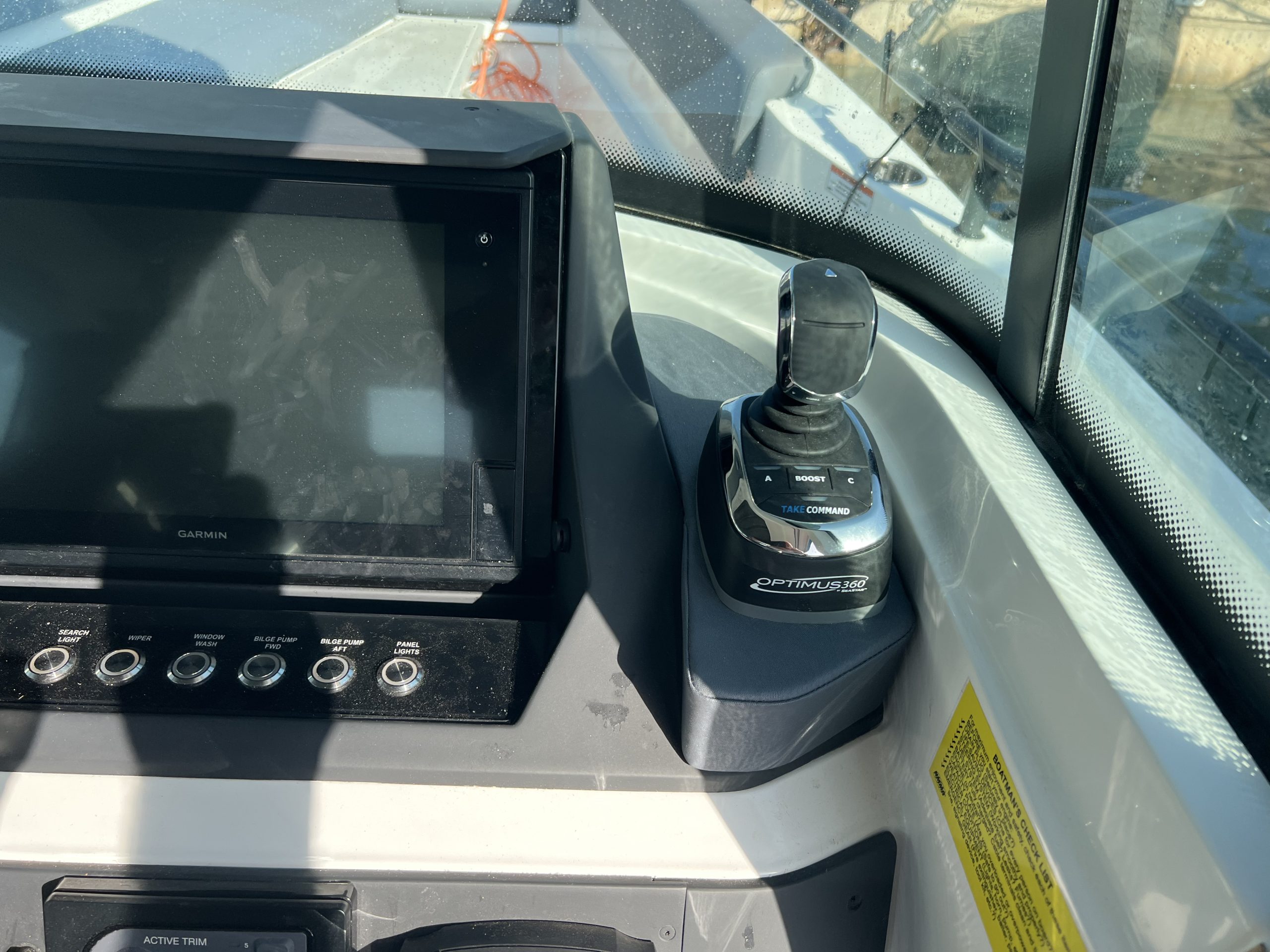 2020 Axopar 28 Cabin – Brabus Line