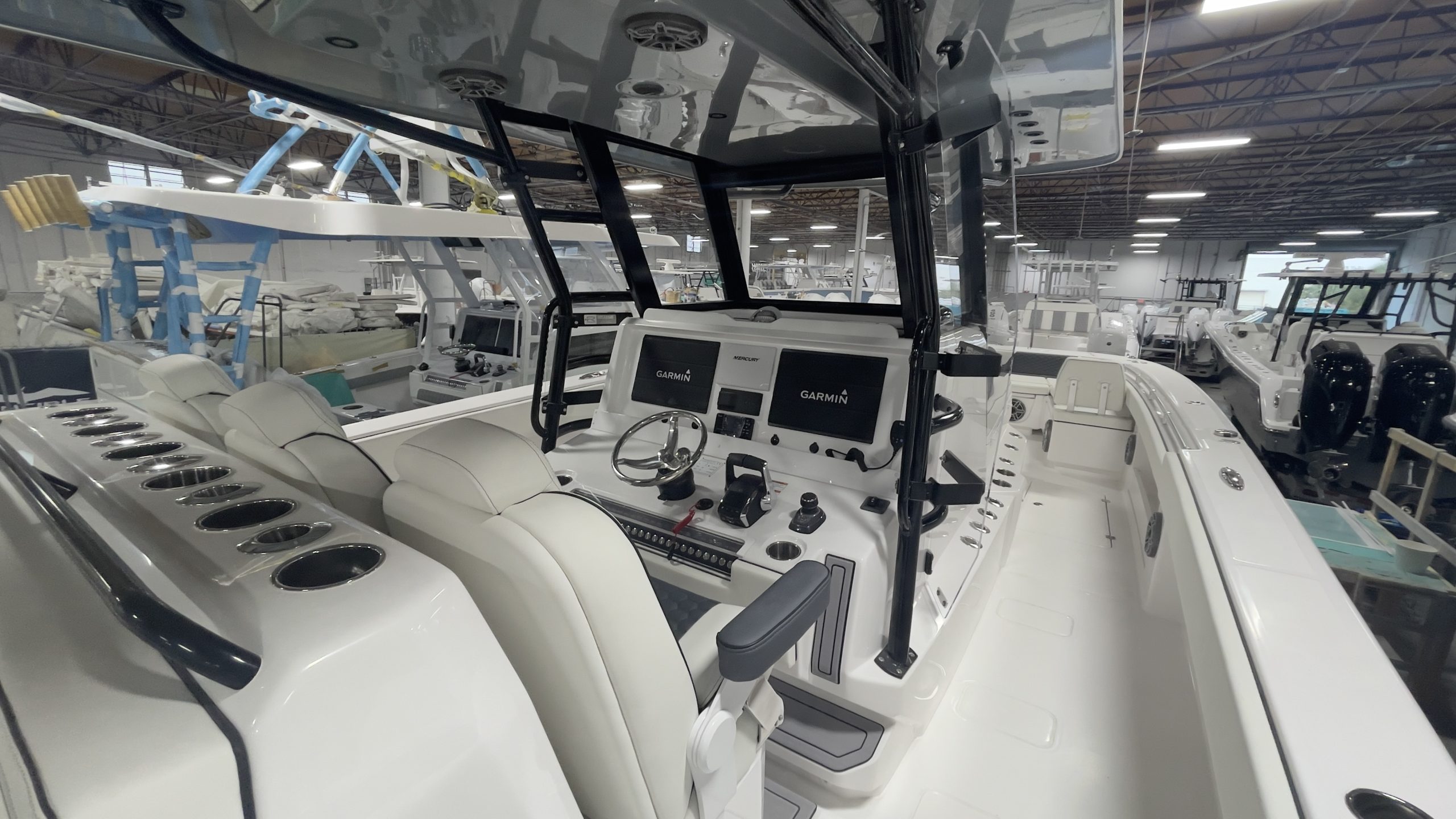 2023 Invincible 37′ Catamaran – 1200 Horsepower – Demo Model – Immediate Delivery – February 2024