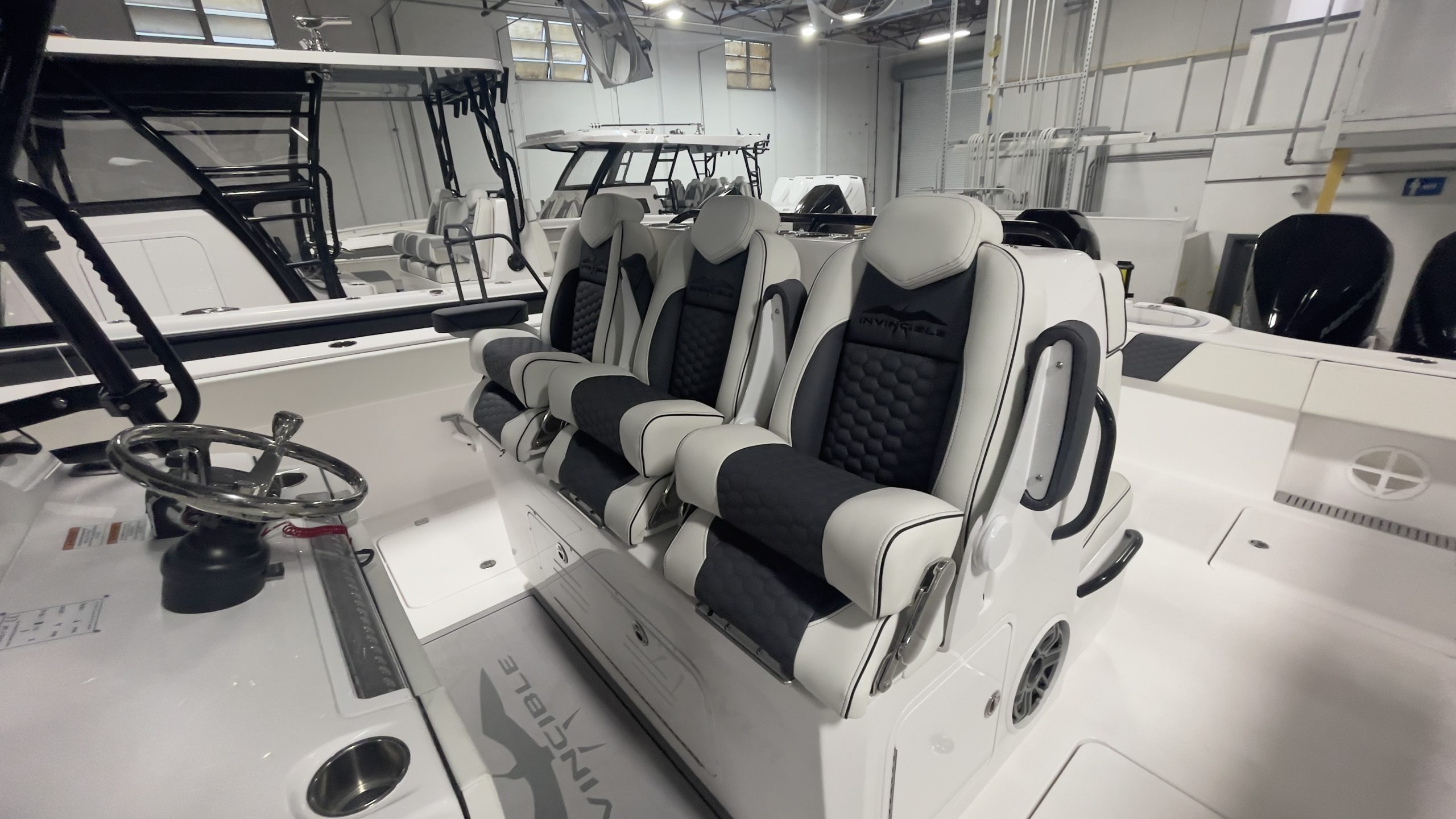 2023 Invincible 37′ Catamaran – 1200 Horsepower – Demo Model – Immediate Delivery – February 2024